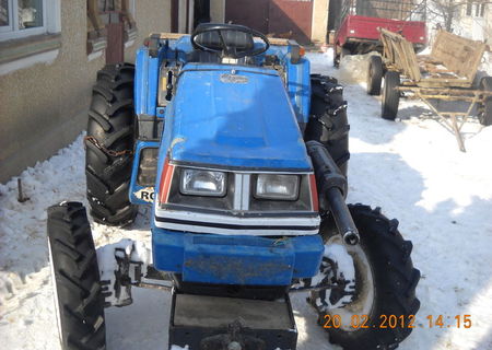 Tractor japonez 4x4 ISEKY