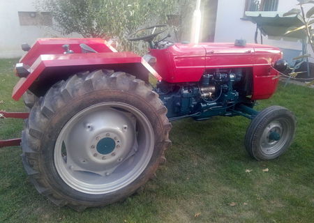 Tractor U 445