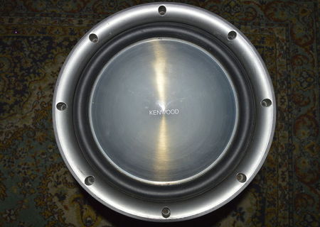 Tub de bass KENWOOD