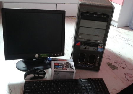 unitate PC + accesorii