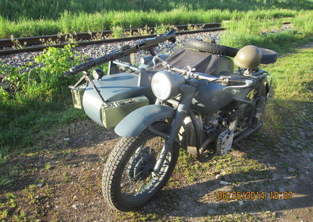 URAL M 72 IMZ SOCIALIST