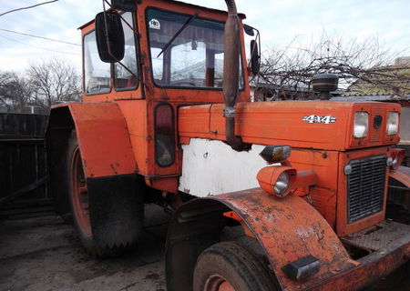 Utilaje agricole.