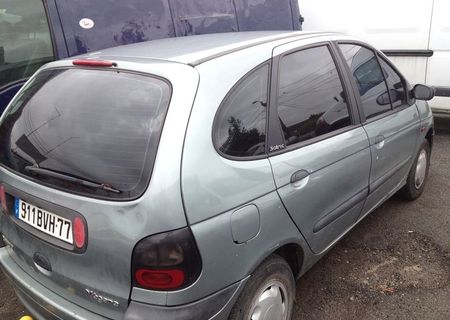 vanad renault scenic megan