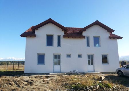 VAND 1 APARTAM IN DUPLEX CALEA CISNADIEI