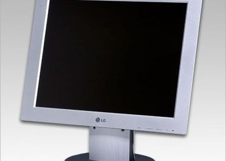 vand 2 monitoare lcd defecte Lg 15" si Hp 17" pentru piese