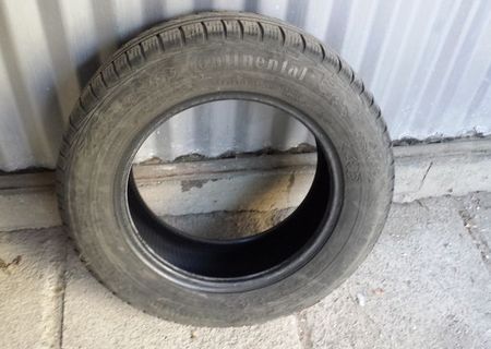 Vand 4 anvelorpe de iarna Continental 195/65 R15_stare buna