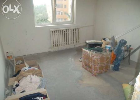 vand apartament 2 camere c.f.1/dec exercitiu 30000euro