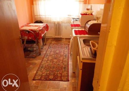 vand apartament 2 camere c.f.1/s.dec craiovei 30500euro