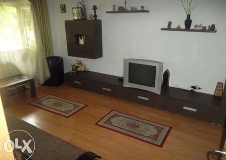 vand apartament 3 camere c.f.1/dec stradal prundu 41000euro