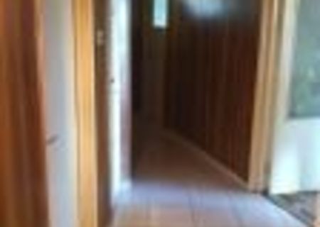 vand apartament 3 camere zona Boema