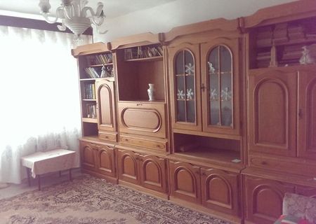 Vand apartament central, 2 camere, 51mp, Dragasani