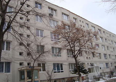 Vand apartament cu doua camere,Aurel Vlaicu