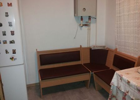 Vand apartament in oras Techirghiol zona centru