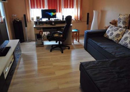 Vand apartament Trocadero