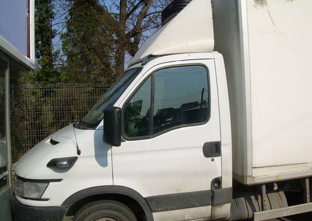 Vand autoutilitara frigorifica Iveco Daily 35C10