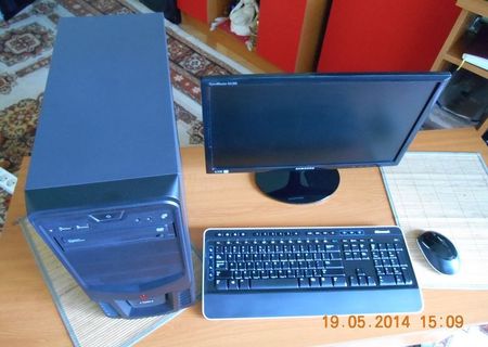 Vand calculator i3-3220 cpu 3.30 GHz, SSD 120Gb, hdd 1T, usb 3.0, monitor Samsung led 22”, tastatura si mouse Microsoft wireless