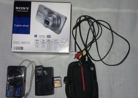 Vand camera Sony Cyber-shot DSC-W750