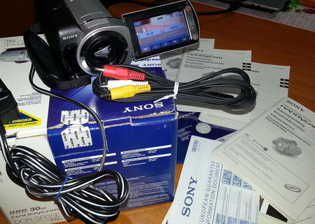 Vand camera video SONY Handycam sr35e