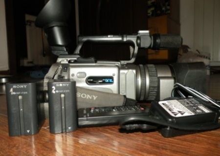 Vand camera video Sony VX2100E