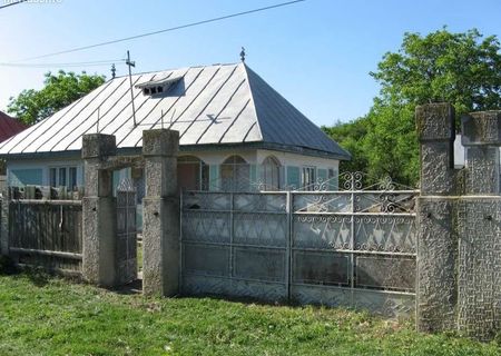 Vand casa in Valeni, Ruginesti