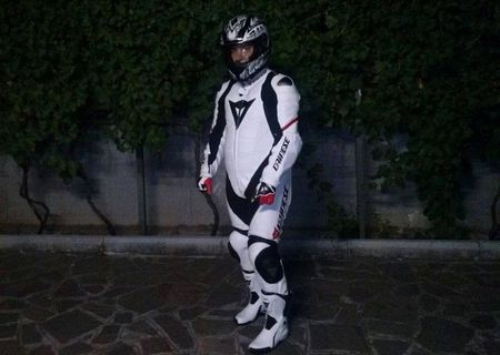 vand costum dainese