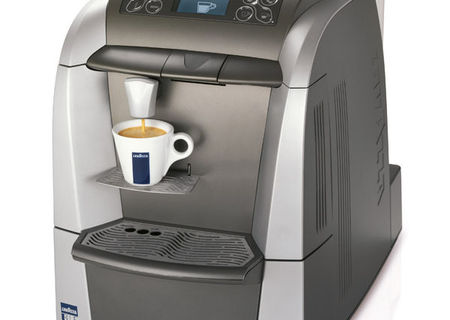 Vand expresor cafea lavazza LB2300