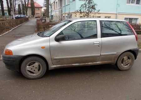 Vand Fiat Punto