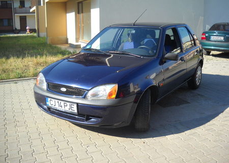 Vand Ford Fiesta