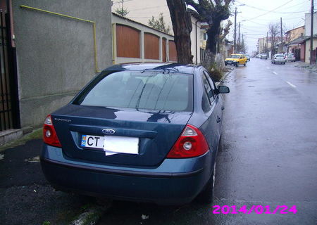 Vand Ford Mondeo 2004