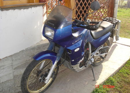 Vand Honda Transalp (sau schimb cu ATV de 300cc )