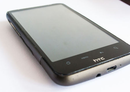 Vand HTC Desire HD , android 4.4.2 (KitKat)