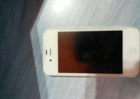 Vand iphone 4 16 Gb