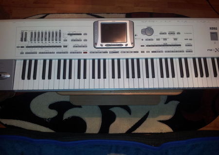 Vand Korg Pa 2 x Pro , stare foarte buna , Pret 1700 Euro