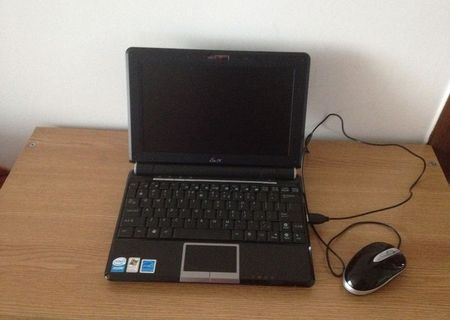 Vând laptop