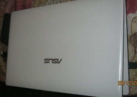 vand laptop Asus nou