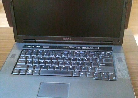 Vand laptop Dell Vostro 1510 defect.