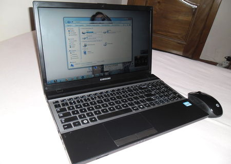 Vand laptop / Notebook SAMSUNG