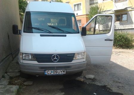 Vand Mercedes Sprinter 208D