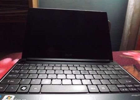 Vand minilaptop Acer Aspire One