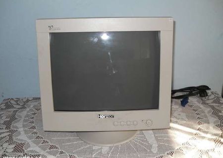 Vand monitor Horizon 17'' foarte putin uzat