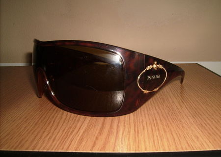 Vand ochelari de soare Prada Tortoise