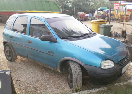 vand Opel Corsa B, an 1994, acte la zi (ITP 2015,Rovigneta 2015,asig)proprietar,taxa platita,oricand fiscal si adeverinta ANAF,distributie schimbata mai 2014, genti aluminiu, folie omologata,mai multe rel la tel