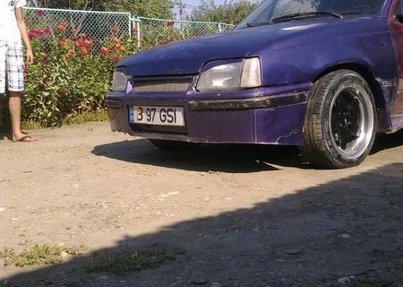 vand opel kadett gsi