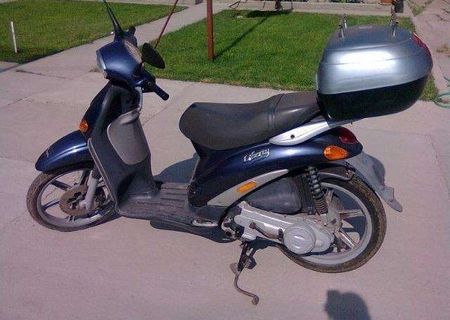 Vand Piaggio Liberty, an fabr 2004+Piaggio Liberty an fabr 2002