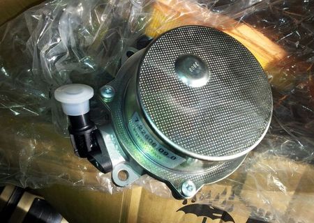 Vand pompa vacum pentru audi a6 motor 2500 tdi an 2001-2005