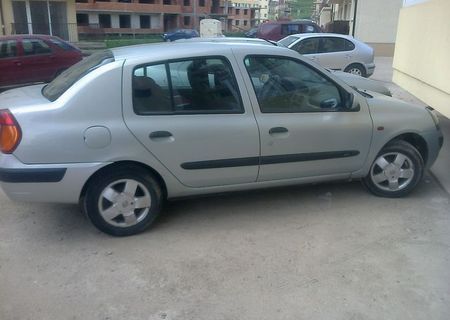 Vand Renault Clio diesel, inmatriculat