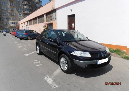 vand RENAULT MEGANE 2008 INMATRICULAT de nou, IMPECABIL