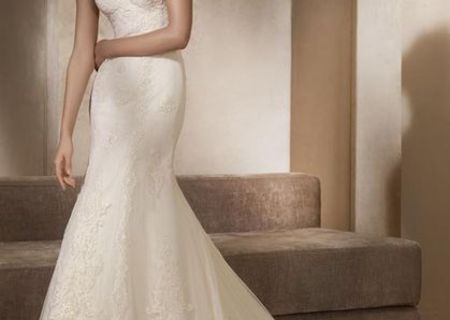 Vand rochie de mireasa Pronovias