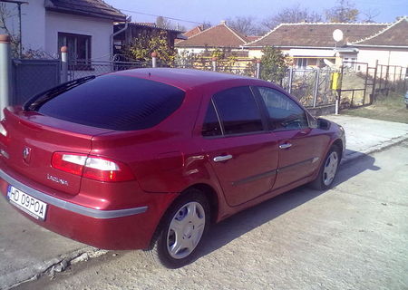 Vand/schimb Renault Laguna 2