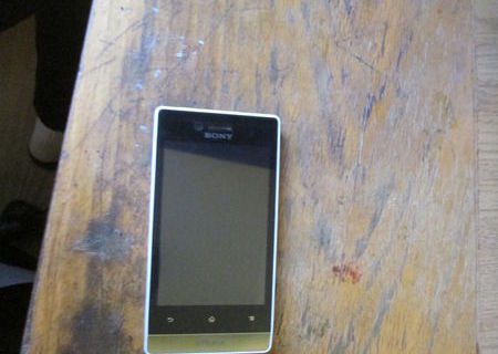 vand/schimb sony xperia miro gold